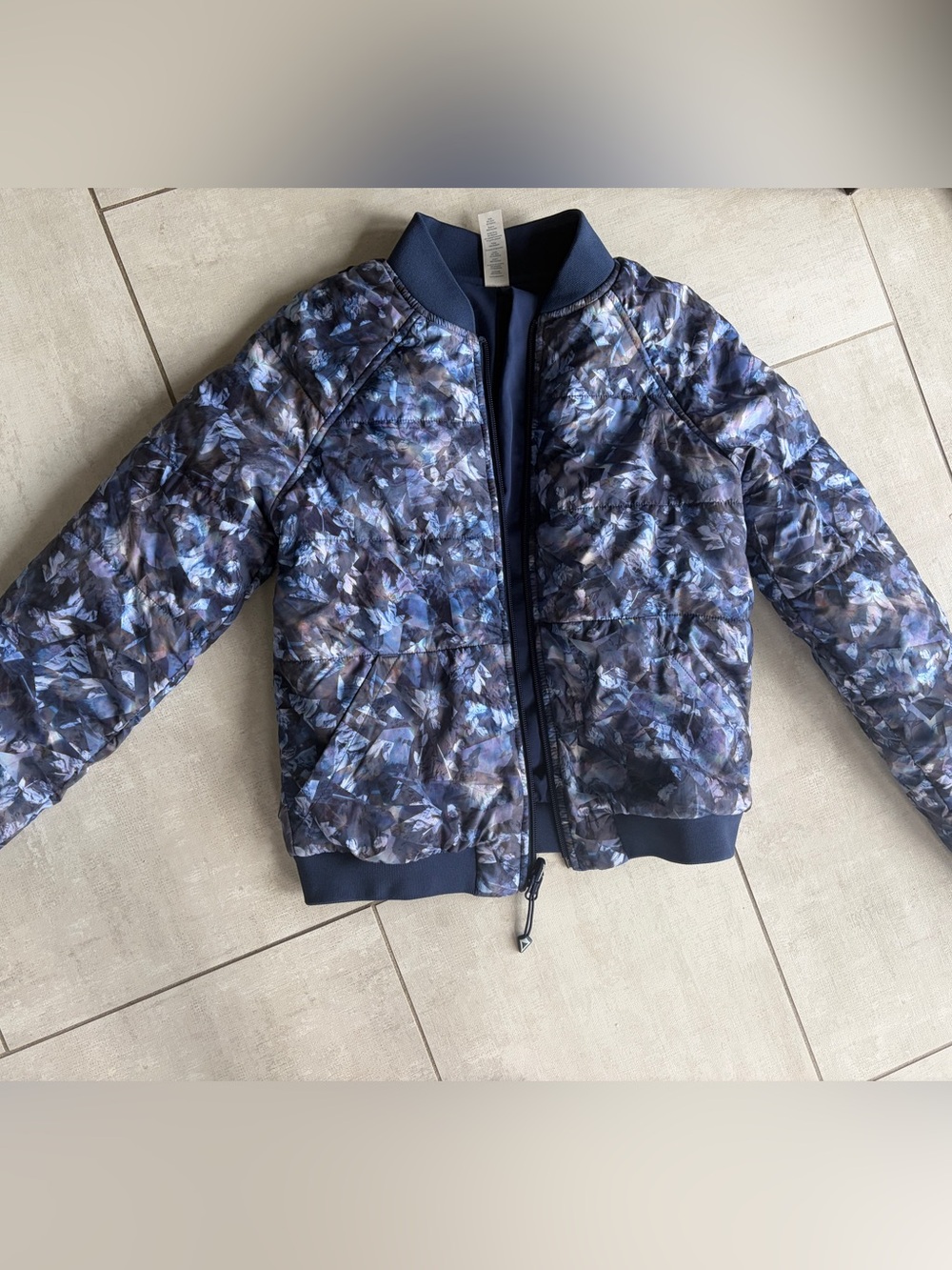 Ivivva girls lululemon reversible jacket coat navy blue 12 Quilted Bomber